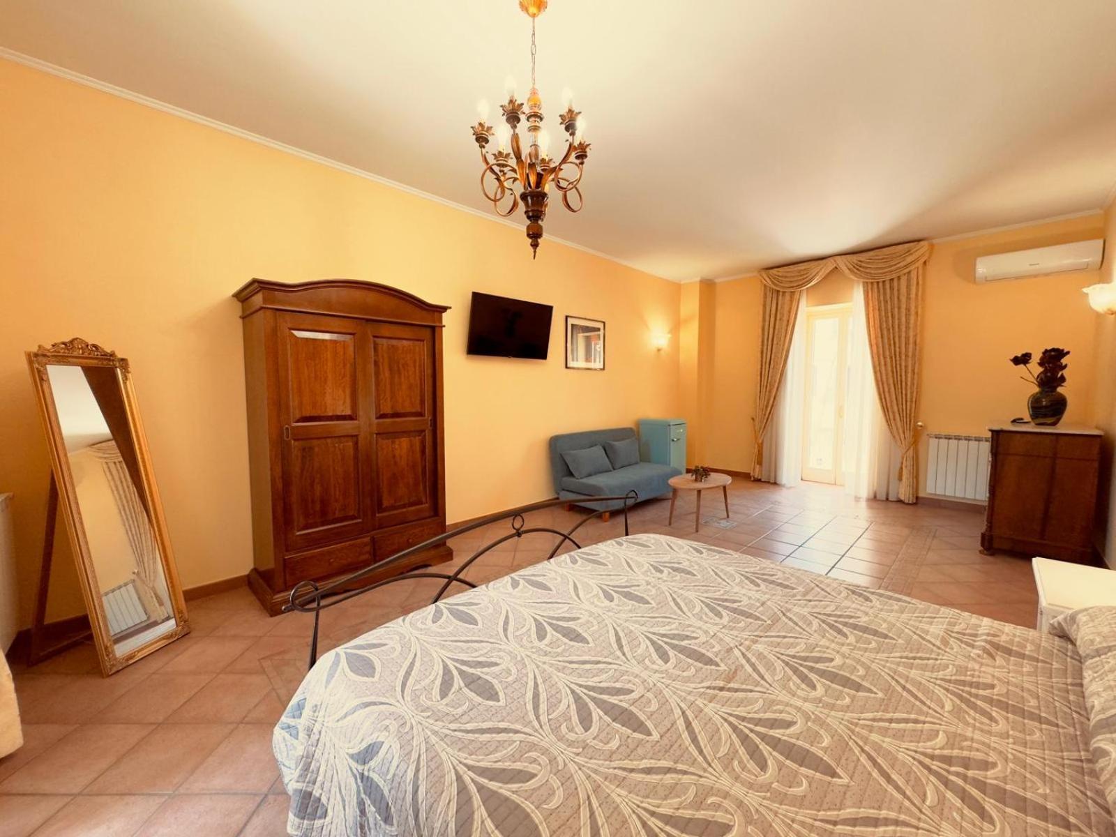 Casa Pepe - Fondi Vertice Rooms Dış mekan fotoğraf